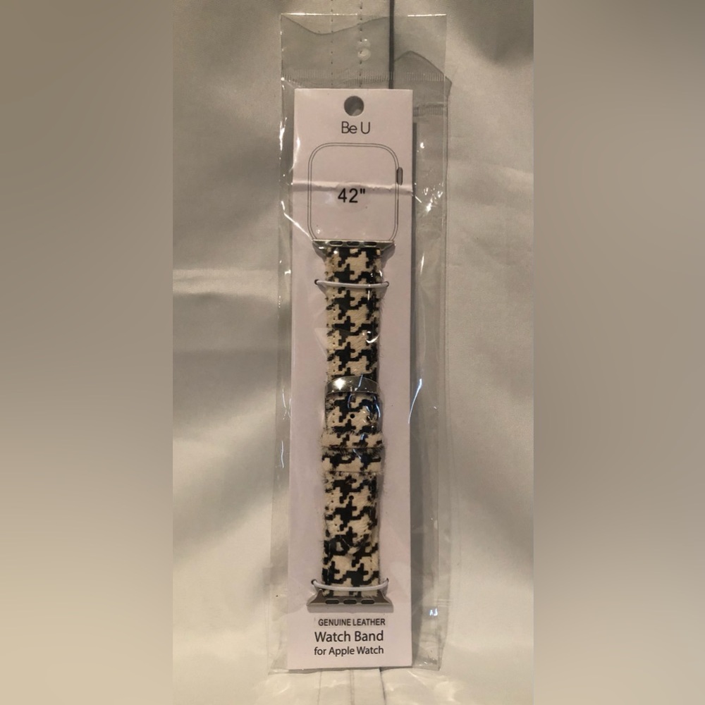 42” Genuine Leather Houndstooth Print Apple Watch Band